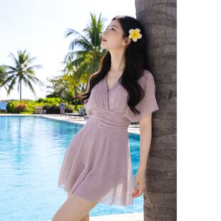 泳衣女连体高颜值保守遮肚显瘦性感聚拢大码 胖mm200斤温泉游泳装