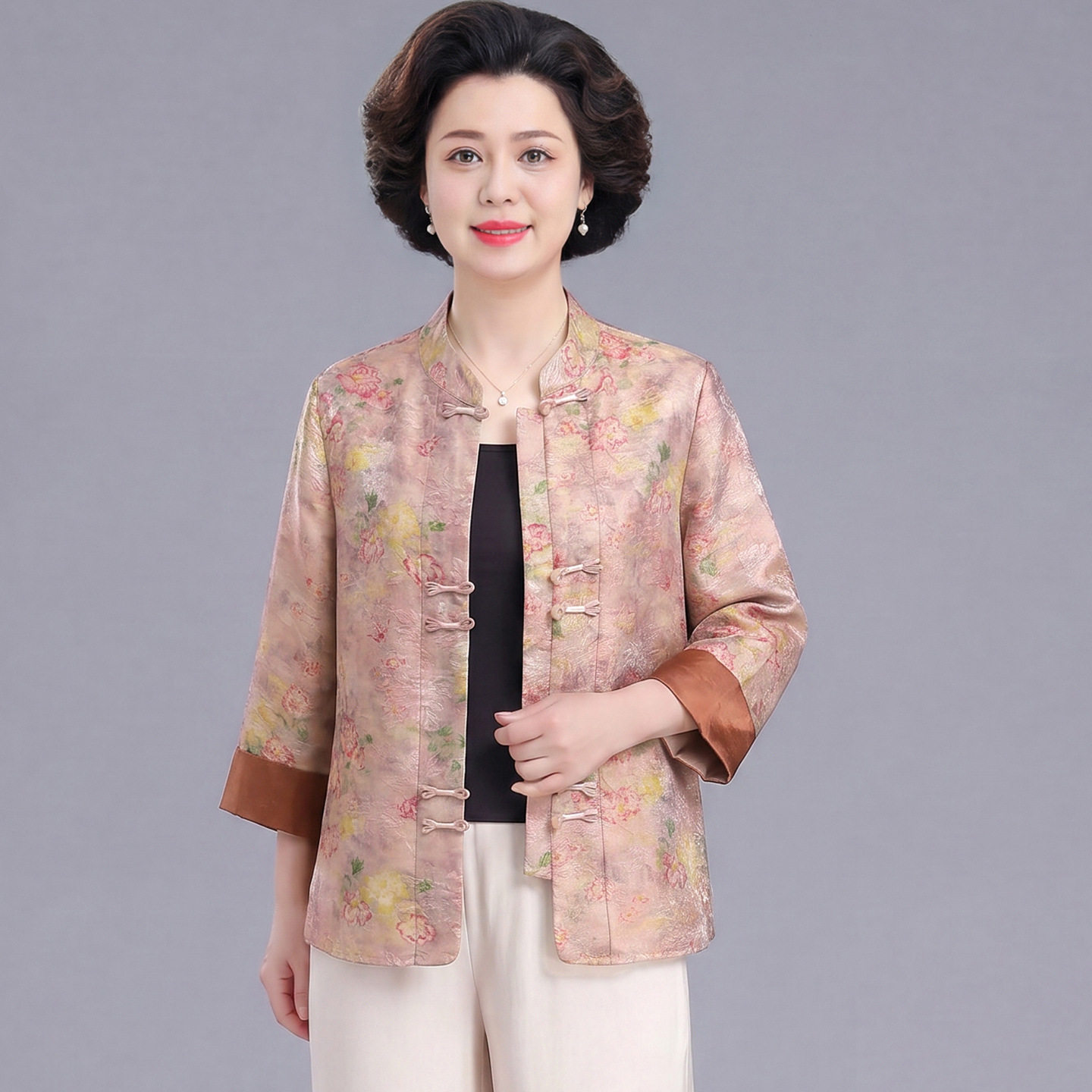 中老年妈妈装春夏季新款印花立领盘扣小衫气质长袖衫阔腿裤两件套