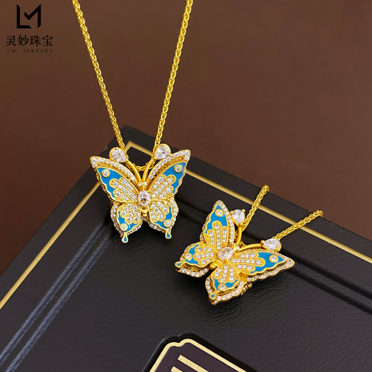 女沙金烧蓝点钻光明女神蝴蝶胸针