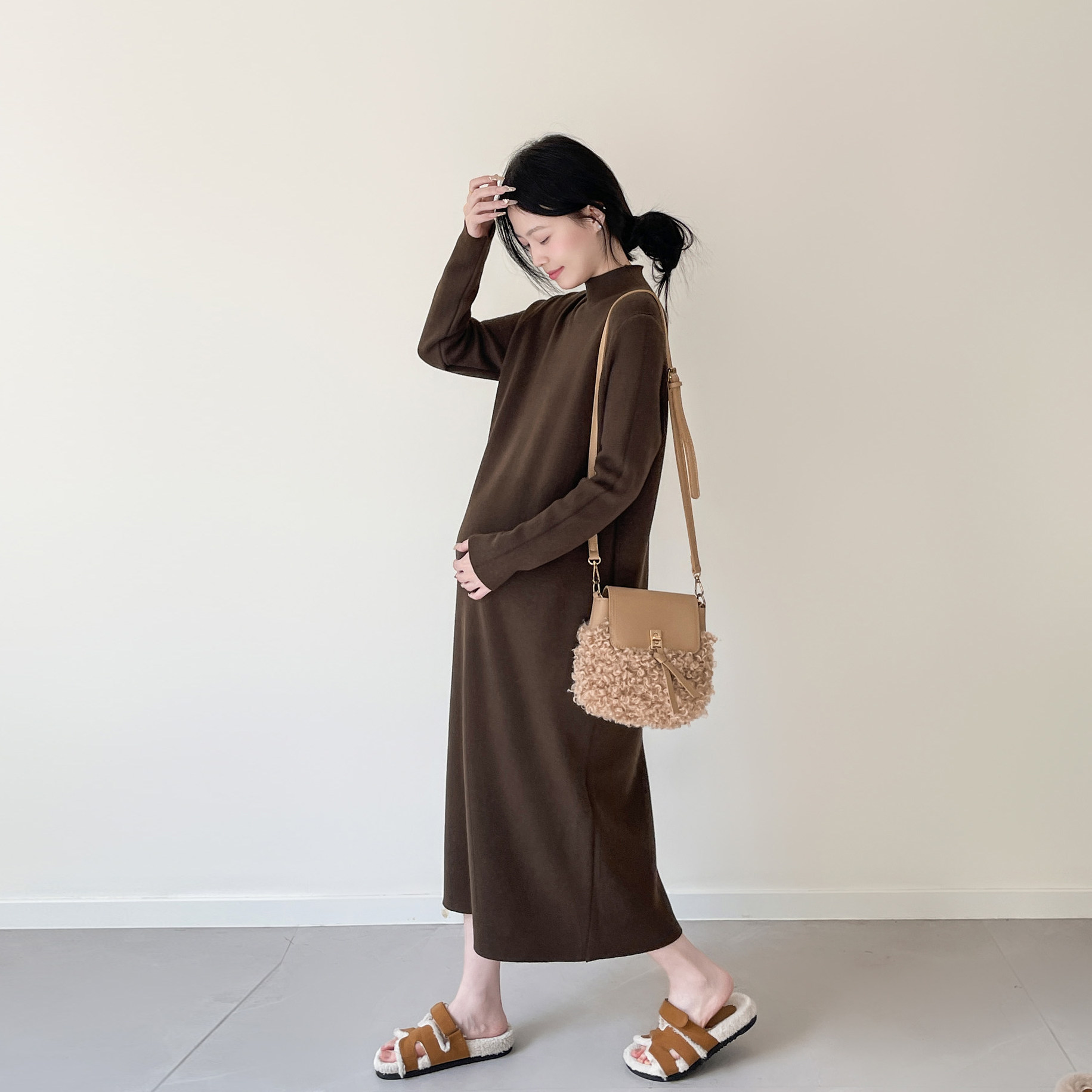 加绒长袖孕妇针织连衣裙