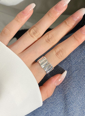 韩版时尚百搭宽面波浪戒指ins冷淡风小众设计几何女高级感食指环