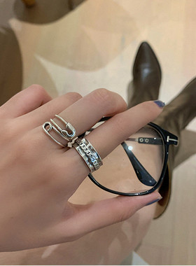 原创冷淡风复古做旧镀银别针戒子