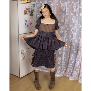 leele Paradise咖啡格子拼接抽绳羊毛呢假两件连衣裙 Retirement