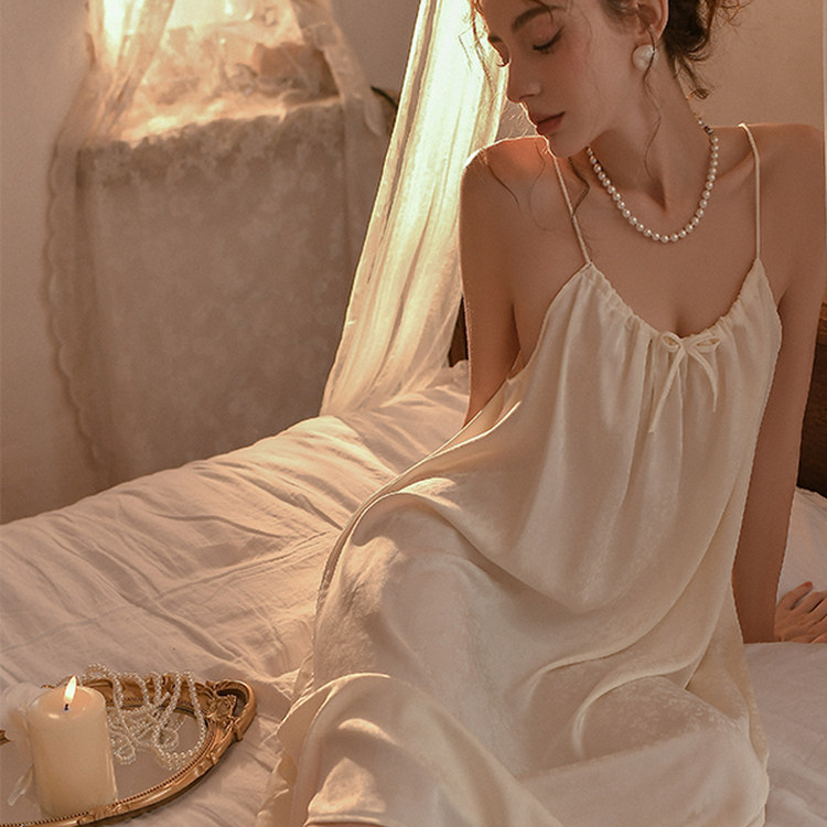 真丝睡衣法式性感宫廷风吊带睡裙