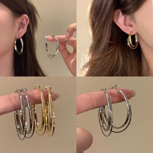 气质银色圈圈耳环女欧美轻奢高级感冷淡风素圈耳钉夸张显脸小耳饰