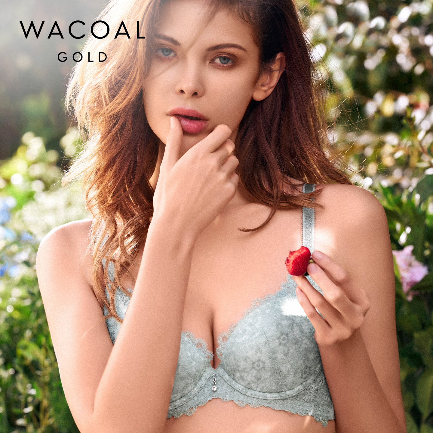 华歌尔金标蝶翼华丽聚拢宽侧收