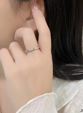 小众独特设计锆石戒指女轻奢高级感耳钉日常通勤食指指环2025年潮