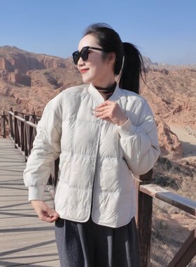 女轻薄羽绒服青春期内胆保暖时尚大学生外套90鸭绒2025冬季新款潮