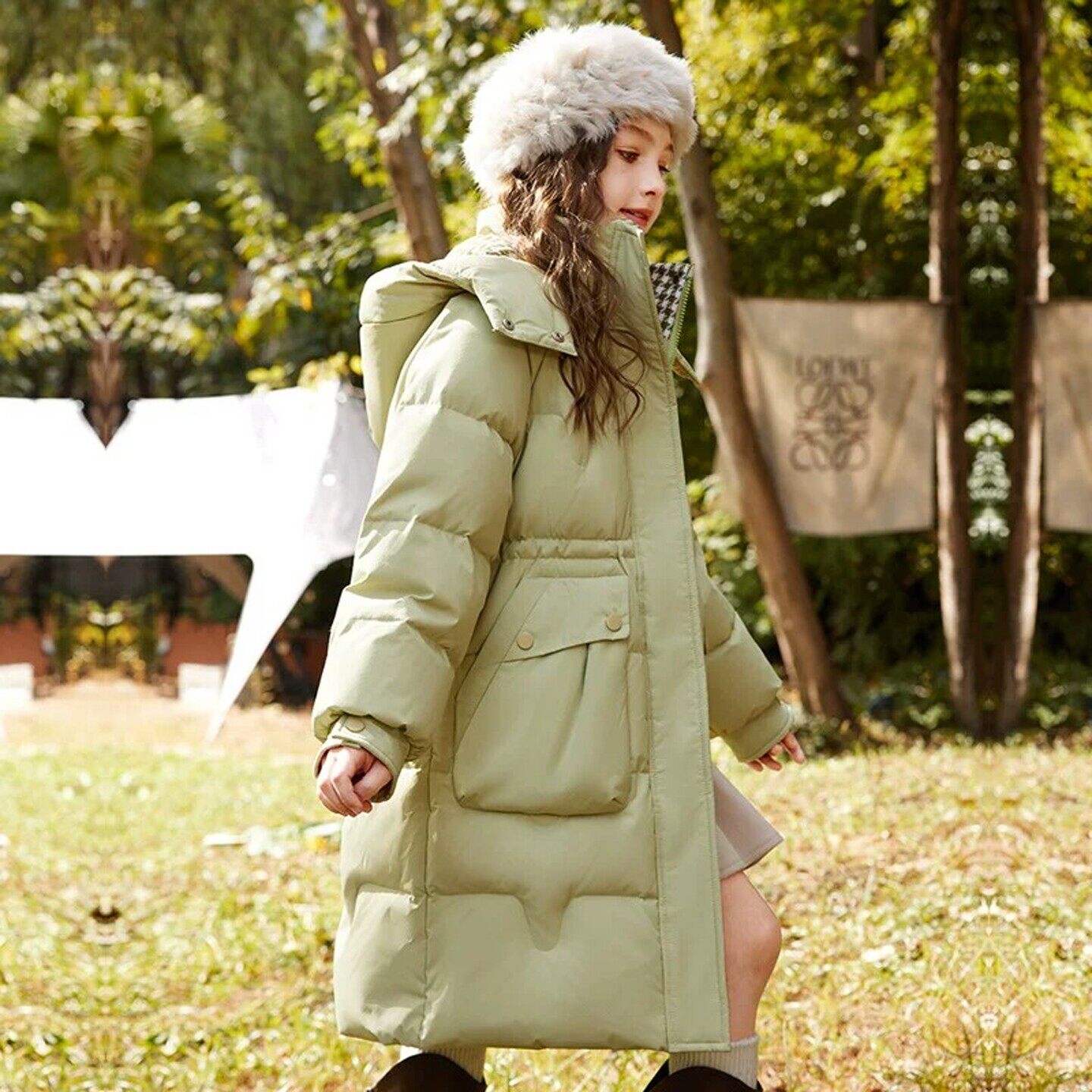 VYEO女童冬季羽绒服2026新款女孩洋气中长款收腰加厚森系儿童外套