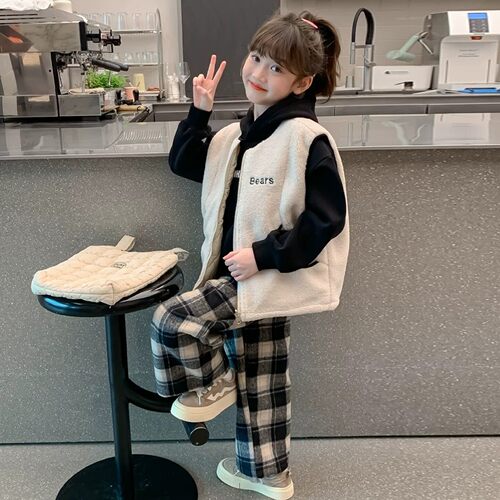 VYEO女童加绒加厚小熊格子三件套