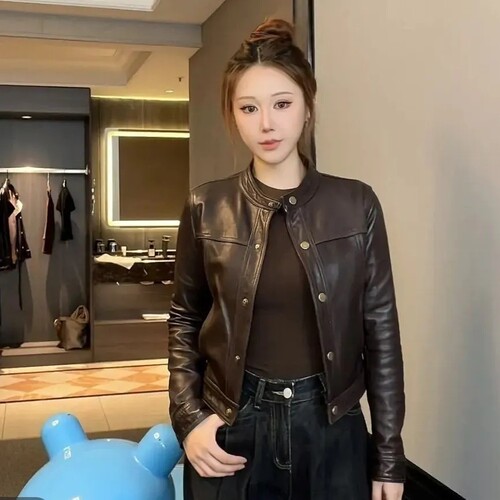 海宁女短款立领皮衣夹克秋新