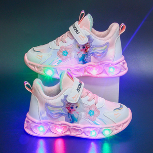 3秋冬儿童鞋子带灯女款2025新款发光4女宝5女童运动鞋女孩公主2岁