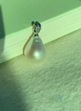 日出有盼 澳白海水珍珠925银小灯泡吊坠