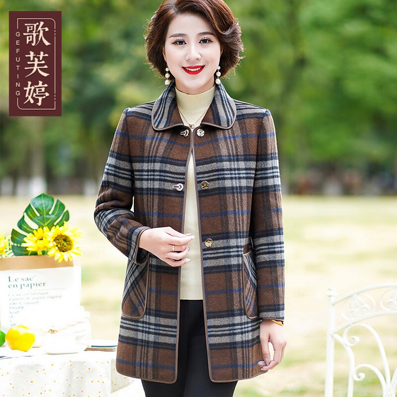 胖妈妈羊毛呢外套中长款秋冬加肥加大码高贵中老年女装格子呢大衣