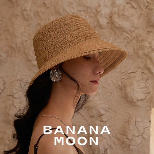 时髦实戴R0W风特殊缝制_天然拉菲草精细工艺塑造_轻软易打理草帽