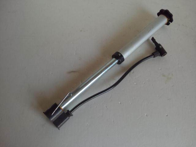 Pompe à vélo - Ref 2392498 Image 4