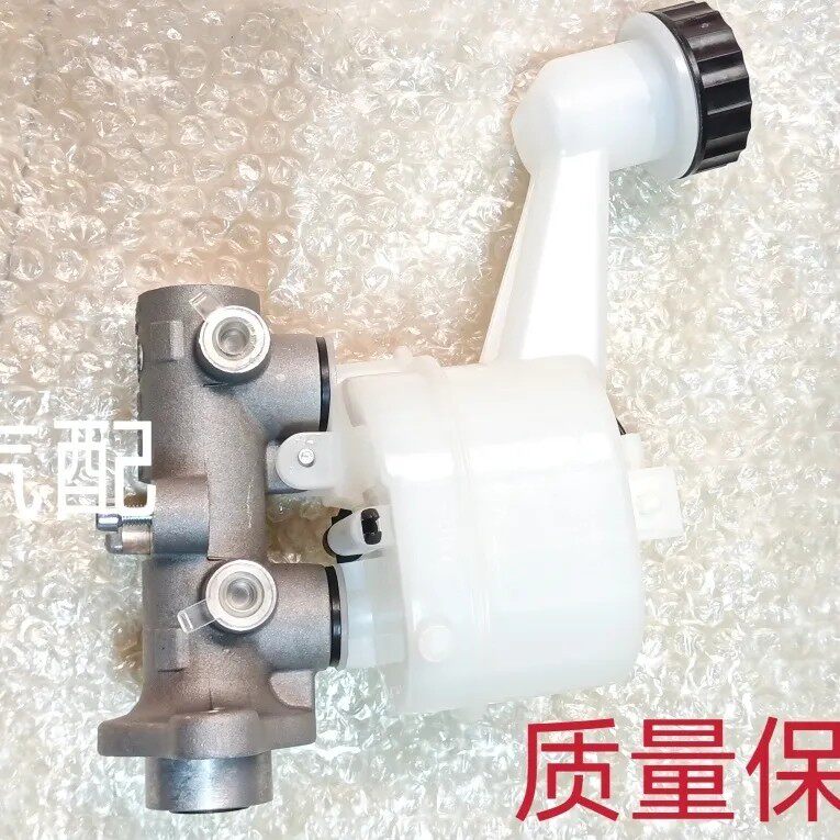 适用于众泰E200刹车总泵真空助力器制动总泵制动主缸总成全新原厂图片