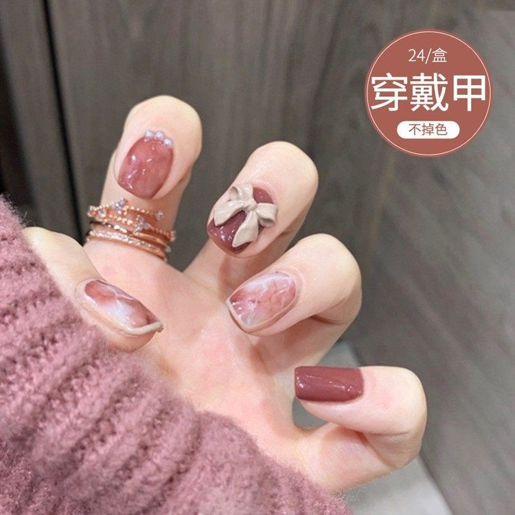 2026年新款儿童美甲穿戴甲感短款显白豆沙蝴蝶24片假指甲贴片,彩妆/香水/美妆工具,美甲工具,淘宝优惠券,粉丝福利购,淘宝优惠卷