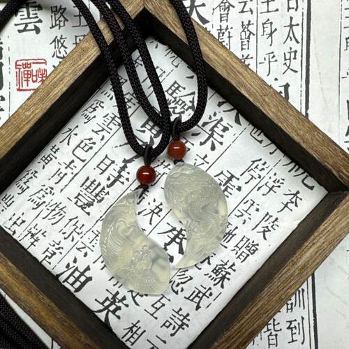仿天然岫玉龙凤吊坠情侣款龙凤佩吊坠龙凤呈祥项链女友礼物
