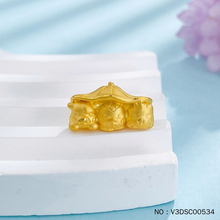 水贝黄金蛇年生肖三合荷下牛蛇鸡黄金吊坠999足金按克卖纯金手串