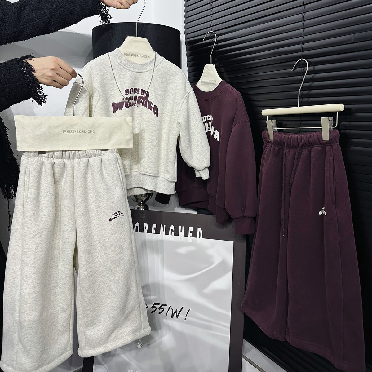 儿童冬季新款韩版加厚加绒卫衣卫裤束脚裤冬装男童女童保暖套装