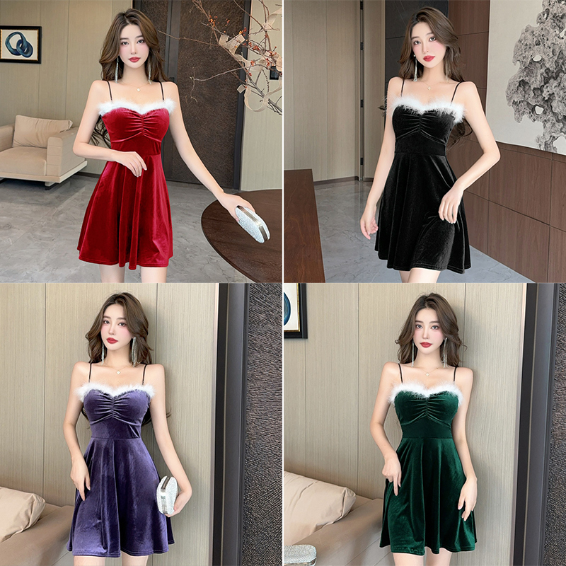 新款性感金丝绒毛毛抹胸吊带连衣裙女收腰显瘦短款千金风大摆裙装
