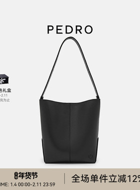 PEDRO水桶包25冬季女包hobo包托特包单肩包PW2-35060028