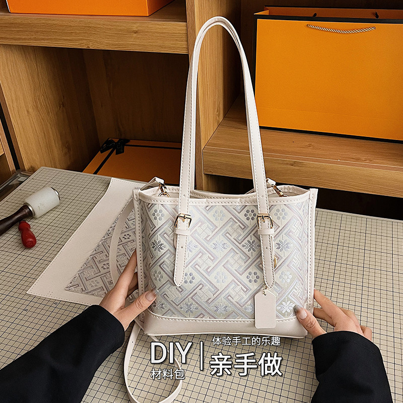 高品质非遗壮锦diy自制活动材料包大容量百搭通勤单肩斜挎托特包