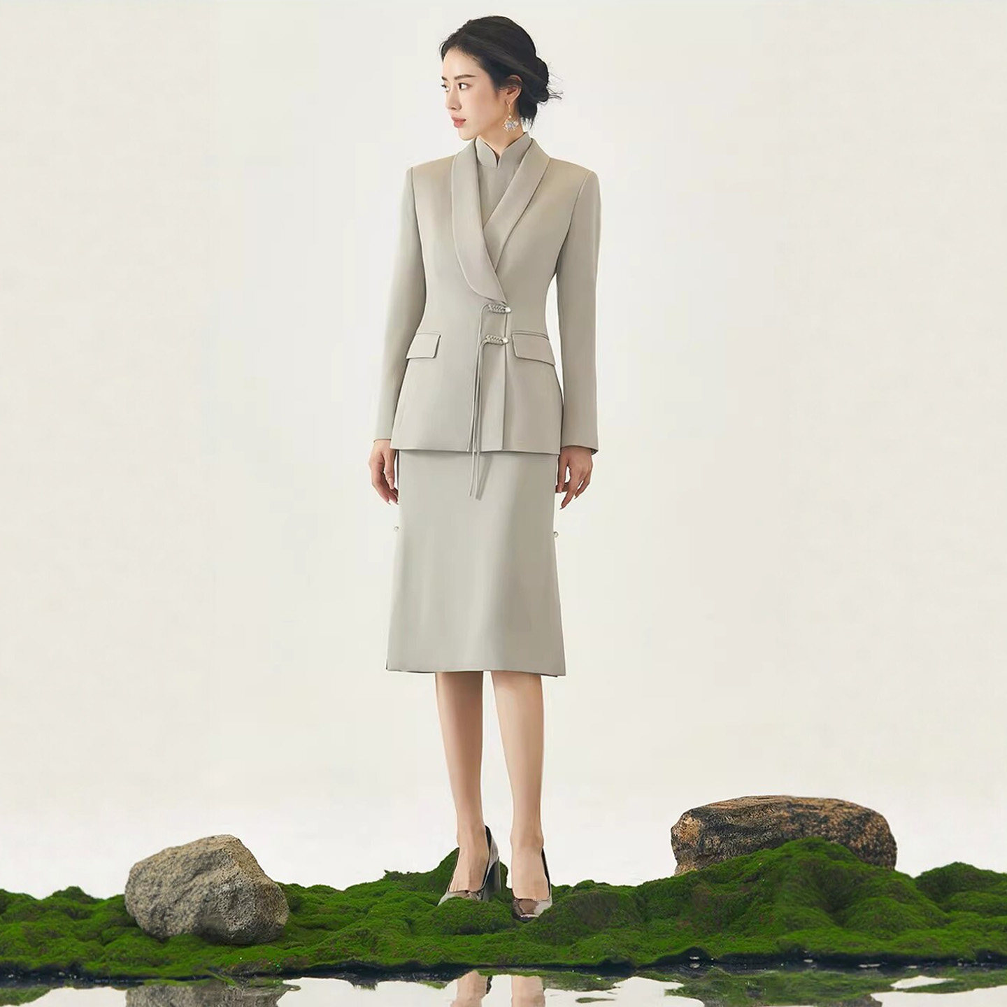 扶摇新中式国风立领西装套装女士职场正装灰绿色复古连衣裙两件套