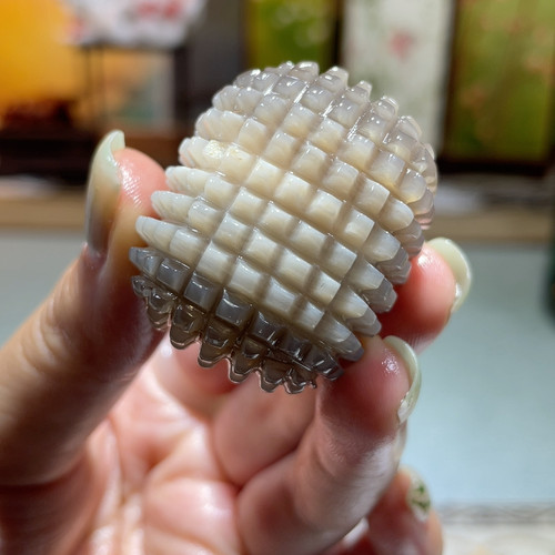 3.2厚白水钻背刺球