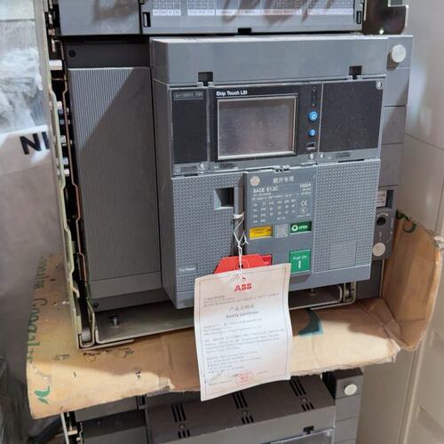议价B空气断路器E1.2E1.2NE1.2HE1.2N1600E1.2H1600Emax2E1.2