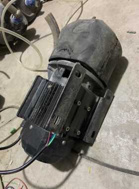 议价东露阳DCMI1-4-A-W-G-BQBE 卧式多级离心泵，