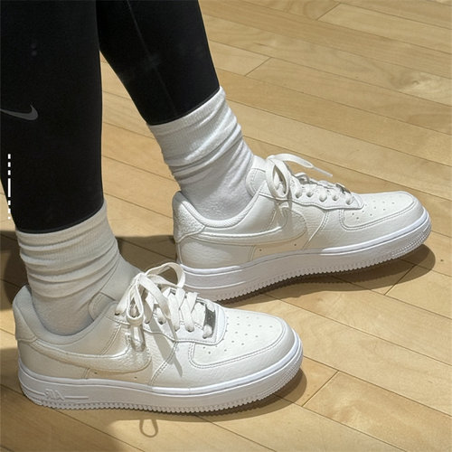 耐克女子经典百搭休闲板鞋