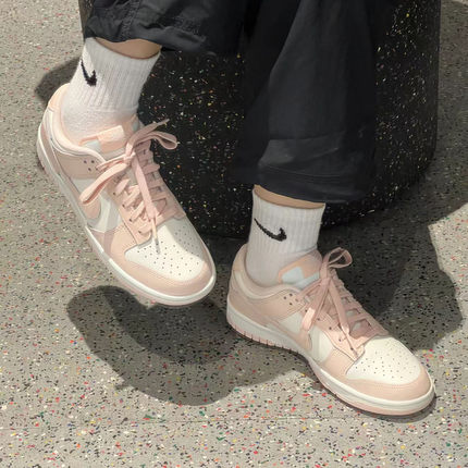 Nike/耐克Dunk Low女款低帮防滑耐磨舒适休闲运动板鞋IH7353-010