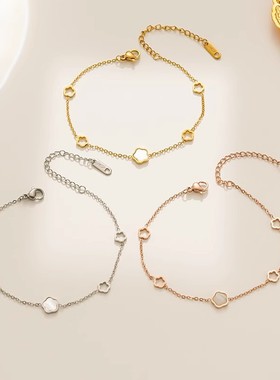 时尚轻奢白贝小花朵百搭钛钢项链