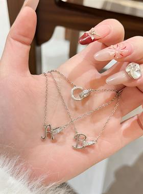 字母钛钢项链女轻奢小众高级感