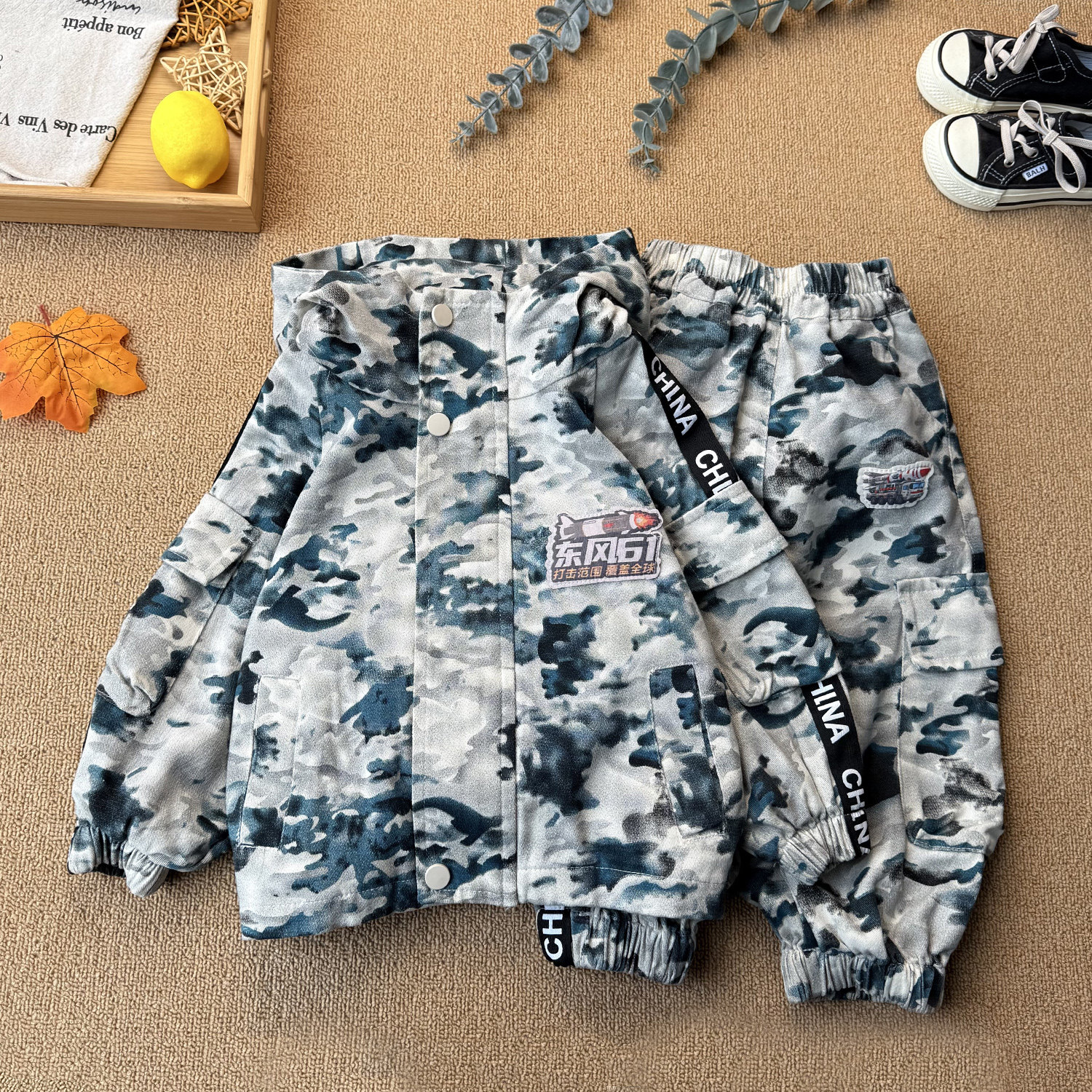 男童春秋装套装2026新款洋气儿童迷彩衣服时髦宝宝炸街工装两件套