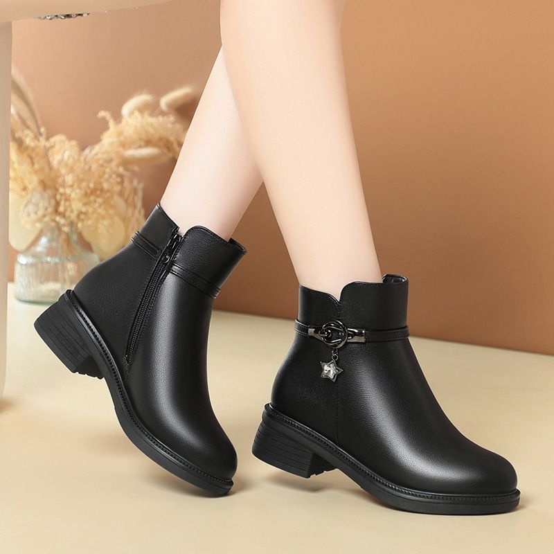 简约高级秋冬短靴新款软皮棉鞋保暖女靴皮鞋中老年粗跟短筒靴