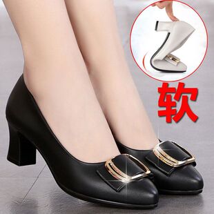 妈妈鞋单鞋舒适软底女2020新款春夏季女鞋中年中老年鞋子中跟皮鞋