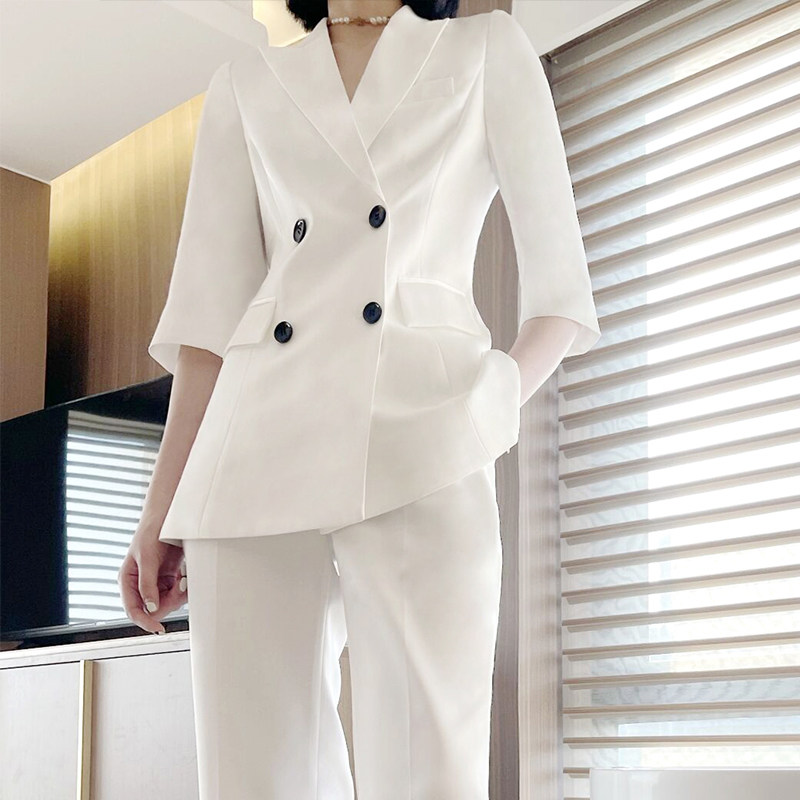 白色休闲西装套装女夏季薄款高级感职业气质阔腿裤工作服西服外套
