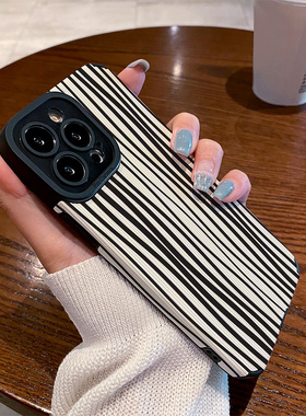 适用小米红米note14pro手机壳新款note12/11/10/9/8防摔plus硅胶12t皮质软高级感小众保护套白底扭曲黑色线条