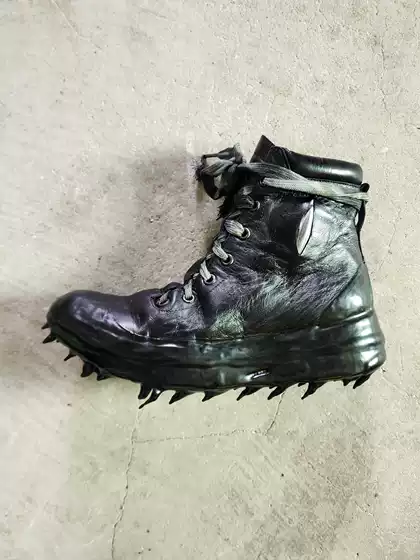Dark Pioneer Classic Distressed Titanium Ice Pick Hand-Melted Lava Resin Wax Horse Leather Men's Boots