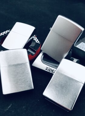 左美国原装ZIPPO防风煤油打火机