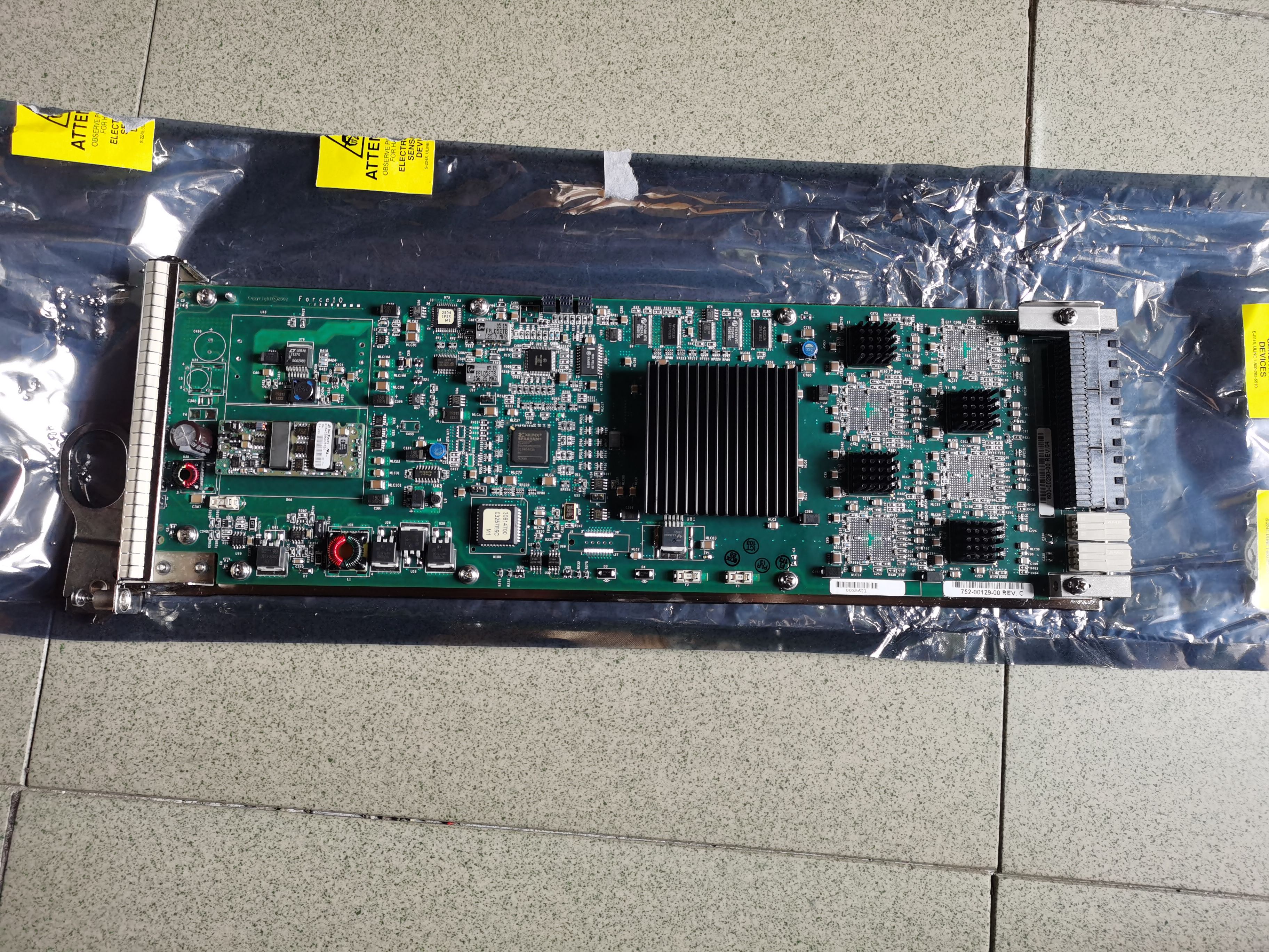 DELL0035621752-00129-00