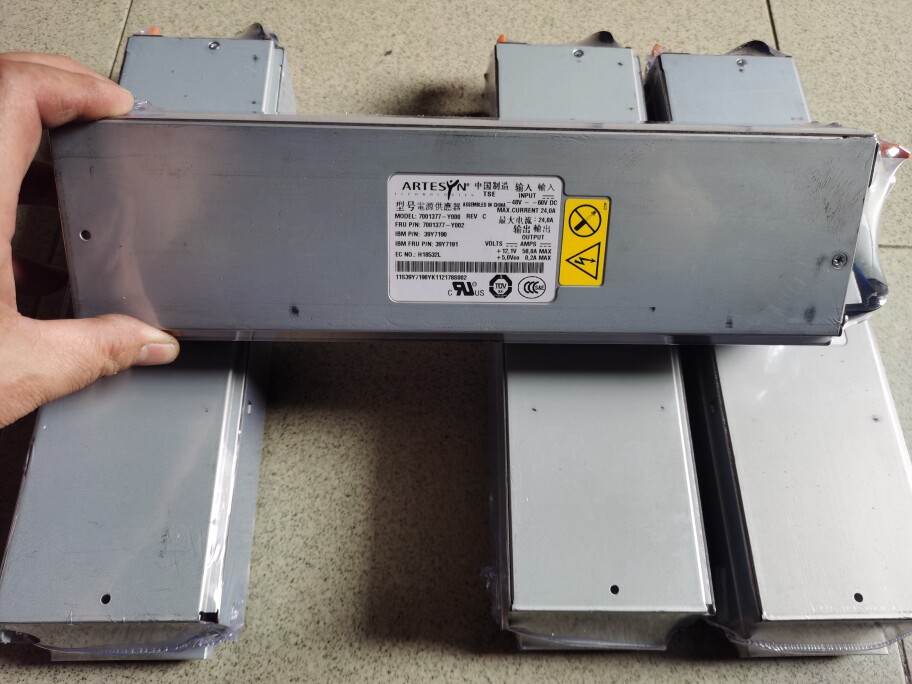 IBM X3650 直流电源 39Y7191 7001377-Y000 ARTESYN 39Y7190