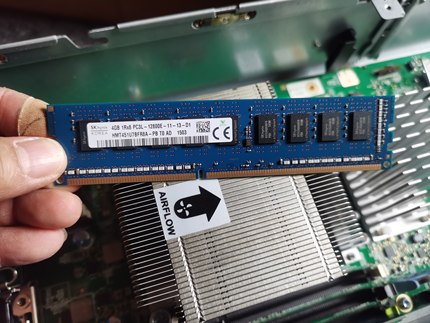 Dell NX3600和FS8600服务器内存SK 4GB内存条，1Rx8，PC3L-12800E