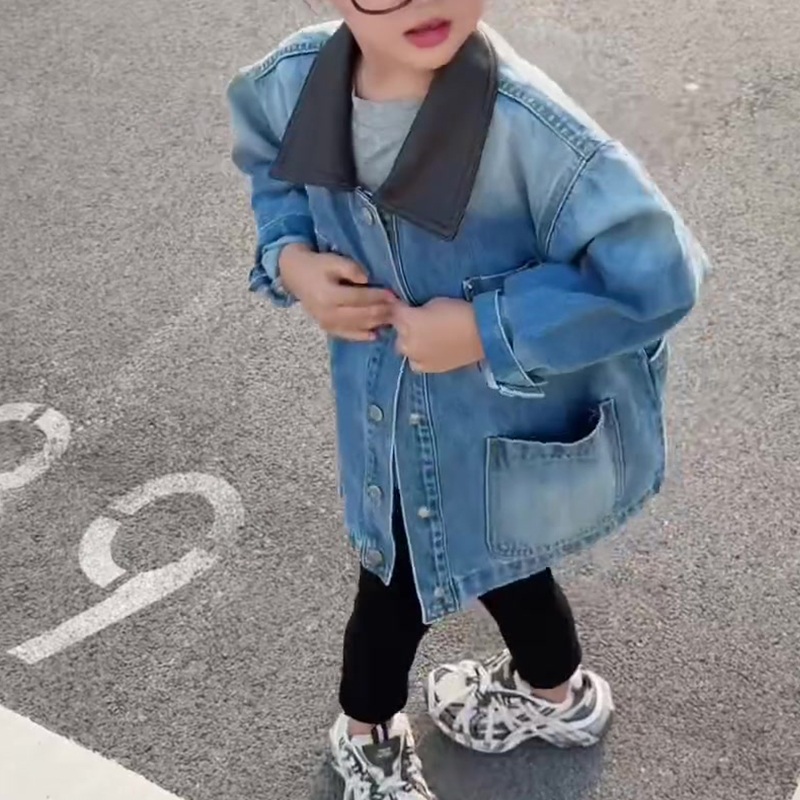 宽松时髦领口拼接牛仔外套女秋季