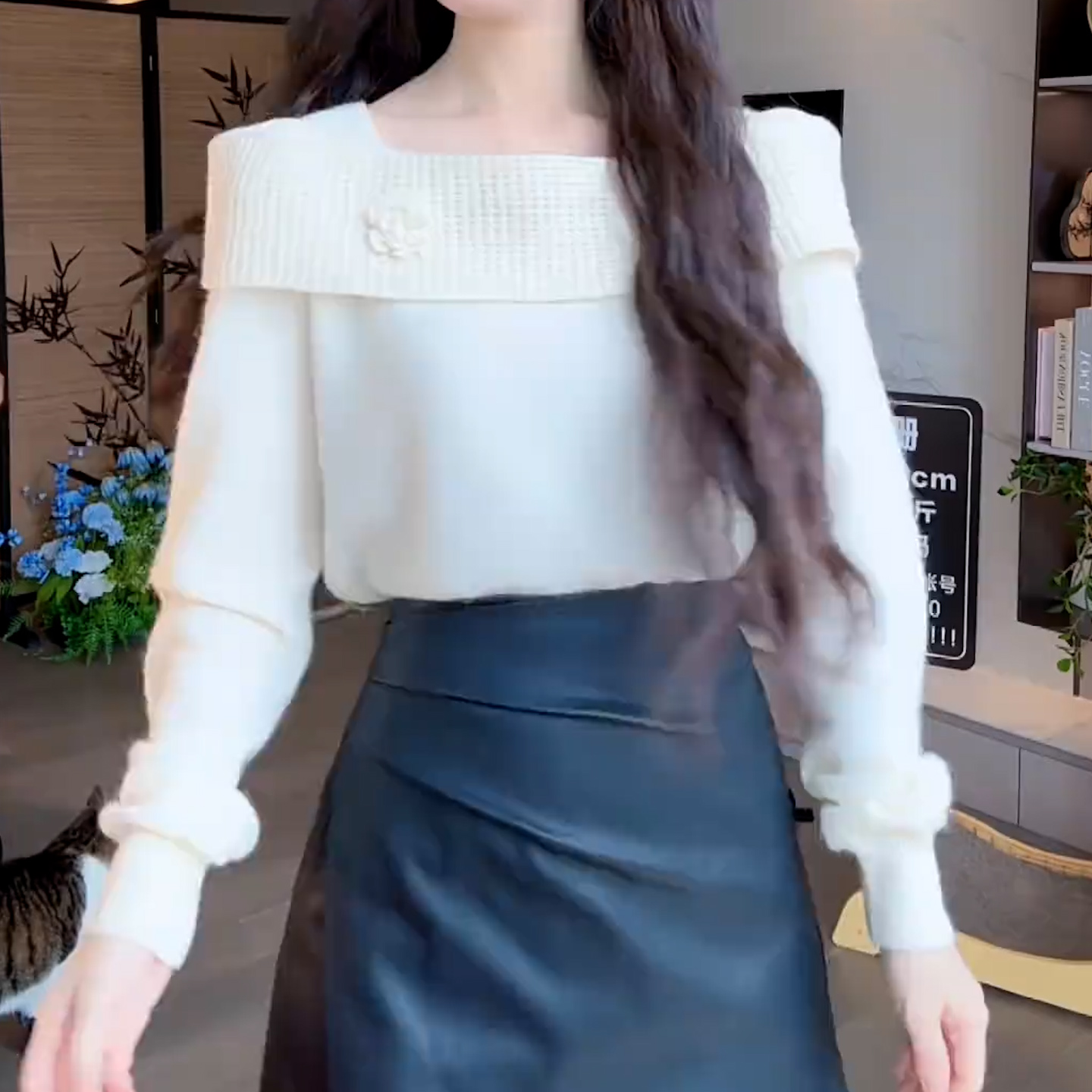 欧货一字领立体花朵荷叶边针织衫