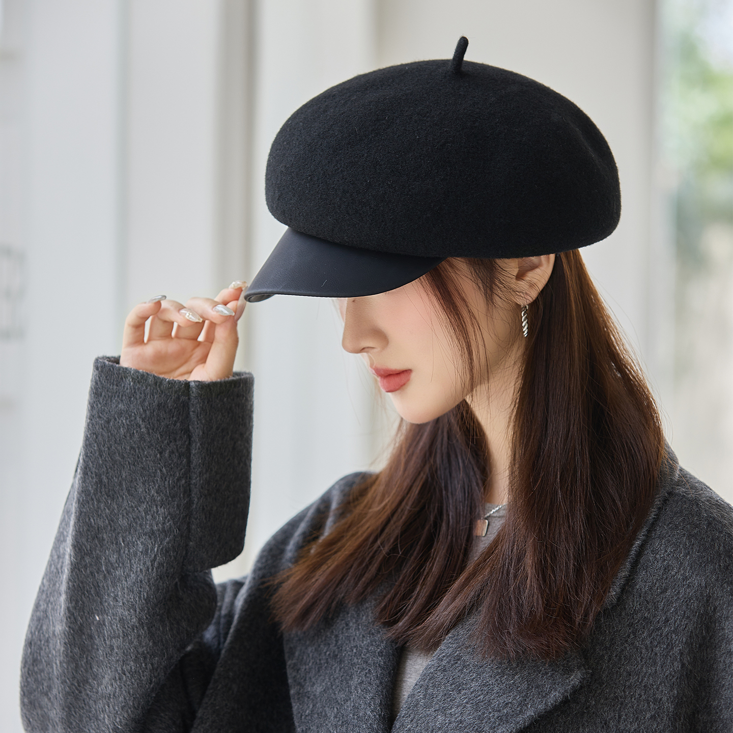羊毛呢八角帽女士2025秋冬保暖鸭舌贝雷帽英伦复古纯色款画家帽子