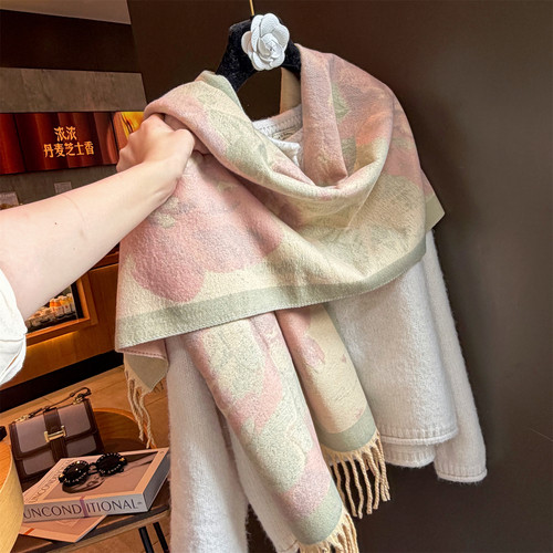 中国风双面仿羊绒围巾披肩女礼盒